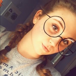 Meet your Posher, Riley